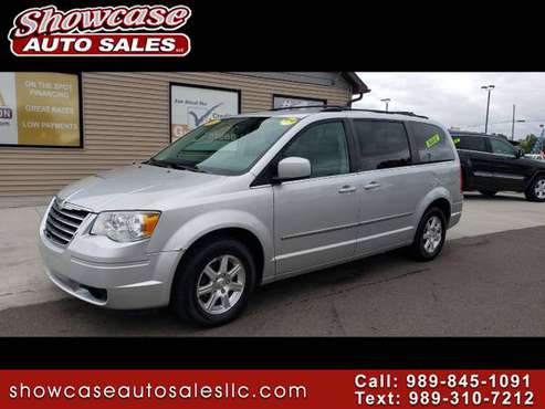 FAMILY TIME!! 2009 Chrysler Town & Country 4dr Wgn Touring for sale in Chesaning, MI