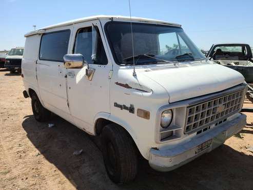 COOL! Chevy Short Van with Auto Opening Door and Wheelchair Lift! for sale in El Paso, TX