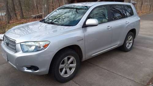 2009 Toyota Highlander Hybrid - cars & trucks - by owner - vehicle... for sale in Rice Lake, WI