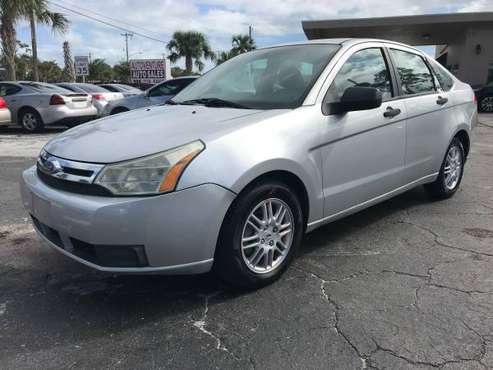 CASH SPECIAL...2010 FORD FOCUS SE - cars & trucks - by dealer -... for sale in Holly Hill, FL