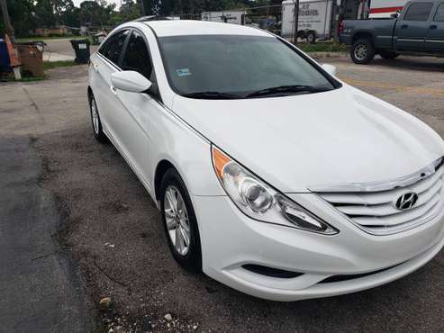 2012 Hyundai Sonata - cars & trucks - by owner - vehicle automotive... for sale in Fort Myers, FL