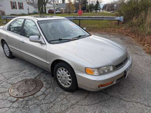1996 honda accord ex - cars & trucks - by owner - vehicle automotive... for sale in Saint Francis, WI