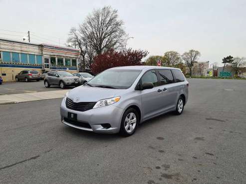 2015 TOYOTA SIENNA - - by dealer - vehicle automotive for sale in Brooklyn, NY