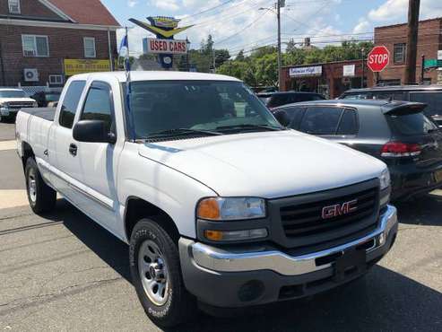 🚗* 2005 GMC Sierra 1500 SLT 4dr Extended Cab 4WD SB - cars & trucks... for sale in MILFORD,CT, RI