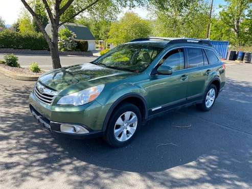 2012 Subaru Outback V6! RARE - - by dealer - vehicle for sale in LEWISTON, ID