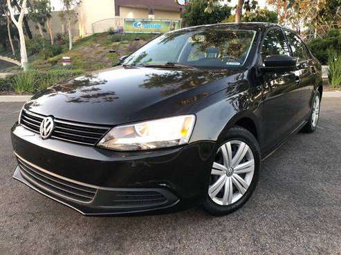 2014 Volkswagen Jetta SE 6-Speed Automatic - Excellent Condition! for sale in Oceanside, CA