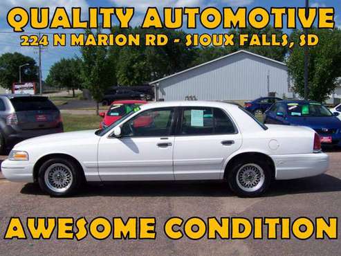 **2000 FORD CROWN VICTORIA VERY NICE!**WE FINANCE**BAD CREDIT OK!!**... for sale in Sioux Falls, SD