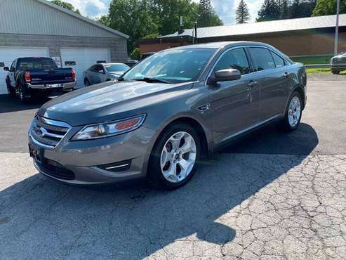 2011 Ford Taurus SEL for sale in Whitesboro, NY
