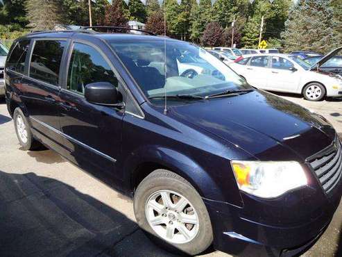 2010 Chrysler Town and Country Touring 4dr Mini Van CASH DEALS ON ALL for sale in Lake Ariel, PA
