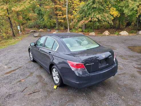 Honda accord 2009 - cars & trucks - by dealer - vehicle automotive... for sale in New Haven, CT