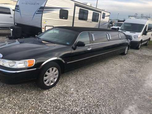 2000 Lincoln town car limousine - cars & trucks - by owner - vehicle... for sale in Riverview, FL