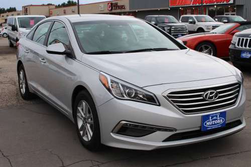 2015 Hyundai Sonata SE - cars & trucks - by dealer - vehicle... for sale in Wisconsin Rapids, WI