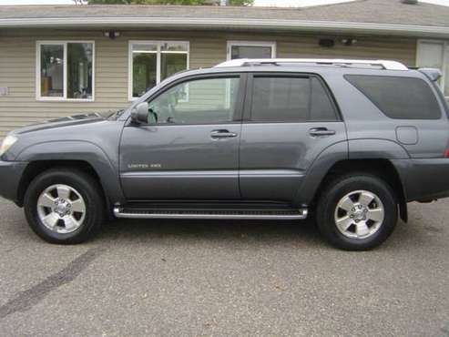 2004 TOYOTA 4RUNNER ** LIMITED ** RUST FREE ** GREAT SERVICE RECORDS... for sale in Farmington, MN