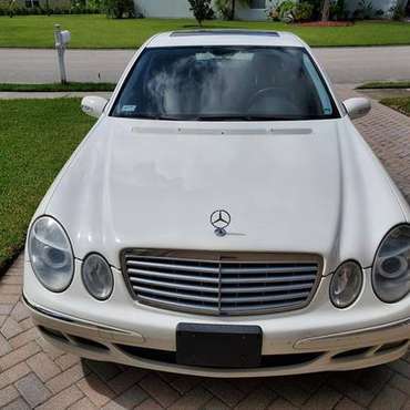 2006 MERCEDES BENZ E350 $5,650 137,731 MILES - cars & trucks - by... for sale in Fort Myers, FL