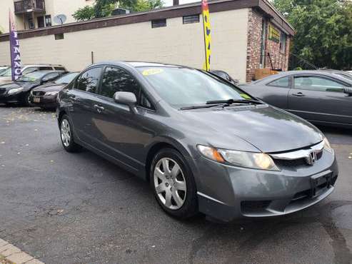 2009 Honda civic 1 OWNER for sale in Lowell, MA