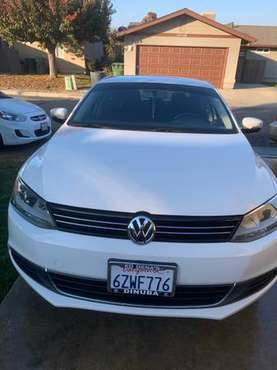 Volkswagen Jetta 2013 - cars & trucks - by owner - vehicle... for sale in Sultana, CA