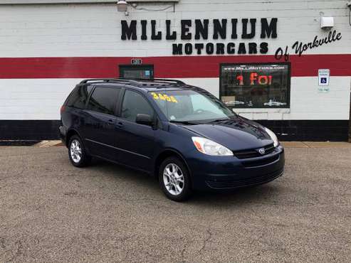 2005 Toyota Sienna AWD - cars & trucks - by dealer - vehicle... for sale in Yorkville, IL