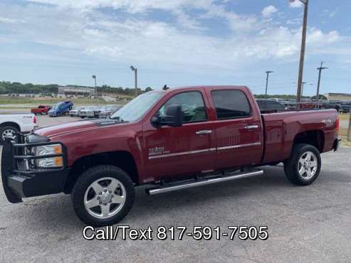 2013 CHEVROLET SILVERADO 2500 4X4 CREA CAB LT ***Voted Largest Used... for sale in Weatherford, TX