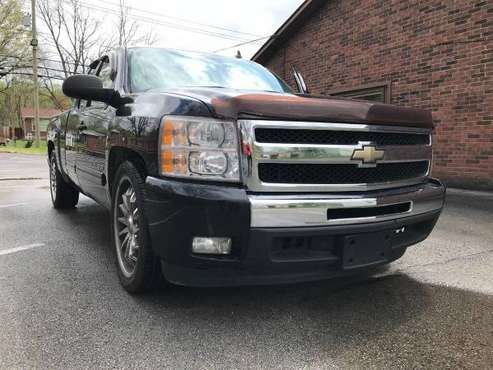 2011 Chevrolet Chevy Silverado 1500 LT 4x2 4dr Extended Cab 6 5 ft for sale in Louisville, KY