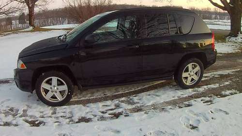 2009 JEEP COMPASS 4WD LOADED NON SMOKER CLEAN CARFAX $4800 - cars &... for sale in Upper Sandusky, OH