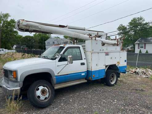 GMC Bucket Truck for sale in Curtis Bay, MD