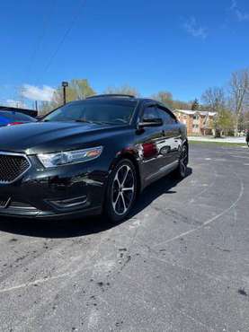 2015 Ford Taurus SEL LOW MILES - - by dealer - vehicle for sale in Toledo, OH