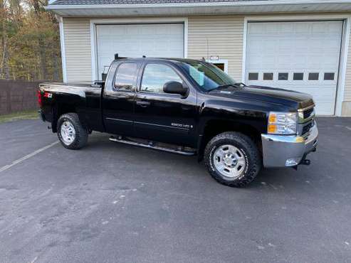 2009 Chevy Silverado 2500 w/plow and tow package for sale in Duanesburg, NY