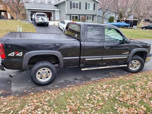 2004 Chevrolet Silverado 2500HD Ext Cab 4X4 Dsl - Excellent... for sale in Savage, MN