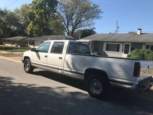 2000 Chevy 3500 8 foot bed crew cab Rare find for sale in Newark, DE