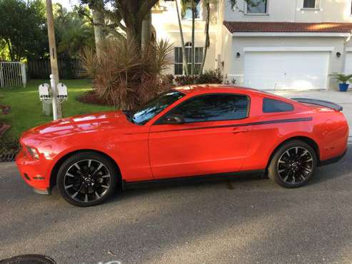 2012 FORD MUSTANG COUPE for sale in Pompano Beach, FL