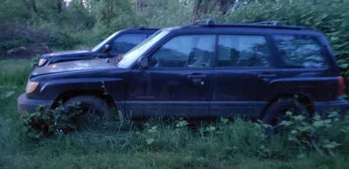 98 and 99 subaru forester for sale in Saint Benedict, OR