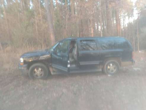 2003 Chevrolet suburban LT - cars & trucks - by owner - vehicle... for sale in Raleigh, NC