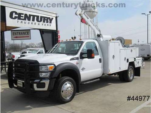 2012 Ford F550 Regular Cab White PRICED TO SELL SOON! - cars & for sale in Grand Prairie, TX