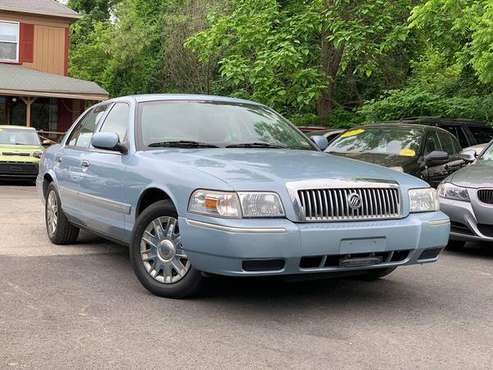 2006 Mercury Grand Marquis GS ( 6 MONTHS WARRANTY ) - cars & trucks... for sale in North Chelmsford, MA