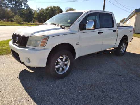 2004 Nissan Titan Crew Cab 4x4 Truck - cars & trucks - by owner -... for sale in Greenwood, SC