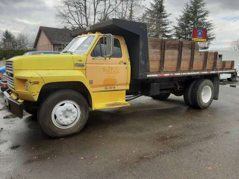 1994 Ford F700 Dump Truck 8739 - - by dealer for sale in Kent, WA