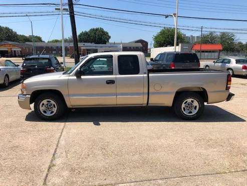 2004 GMC SIERRA 1500 RWD OPEN THANKSGIVING NAVY FEDERAL USAA - cars... for sale in Norfolk, VA