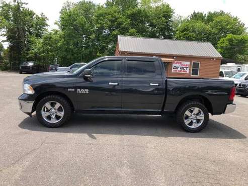 Dodge Ram 4x4 1500 Crew Cab Pickup 4dr Truck V8 HEMI Automatic Clean for sale in Asheville, NC