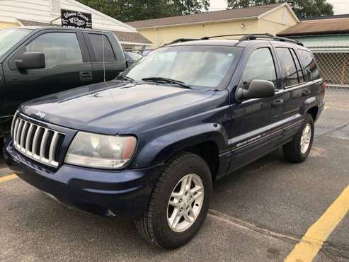 2004 JEEP GRAND CHEROKEE 4X4 V8 CLEAN RUNS GREAT REDUCED for sale in Waterford, MI