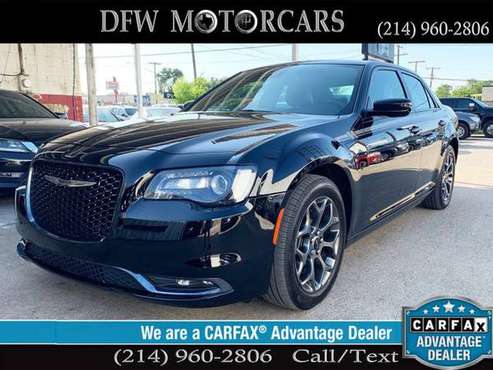 2016 Chrysler 300 - Financing Available! for sale in Grand Prairie, TX