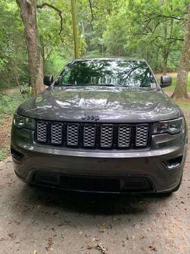 2018 Jeep Grand Cherokee Altitude 4x4 - cars & trucks - by owner -... for sale in Lilburn, GA
