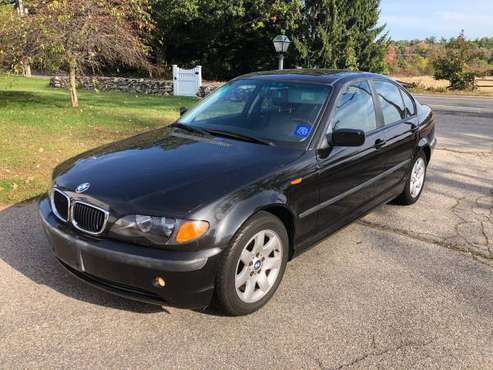 BMW 325I, ONE OWNER! SOUTHERN CAR! SERVICE HISTORY! - cars & trucks... for sale in Attleboro, MA