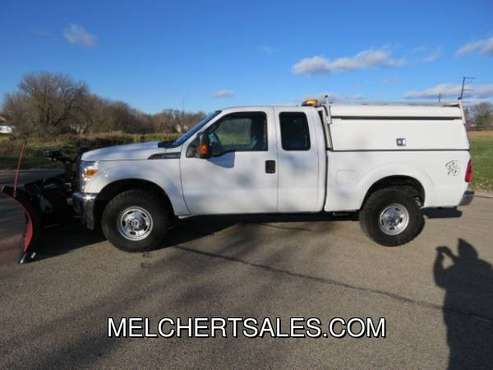2015 FORD F250 EXT XL SHORT 6.2L GAS 4WD NEW 9'2" BOSS XT PLOW 52K -... for sale in Neenah, WI