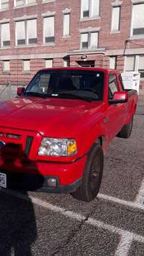 Truck for sale 4×4 - cars & trucks - by owner - vehicle automotive... for sale in Taunton , MA