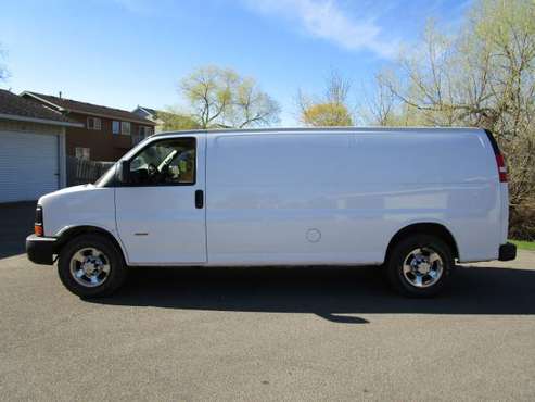 2010 chevrolet express 3500 duramax - - by dealer for sale in Montrose, MN