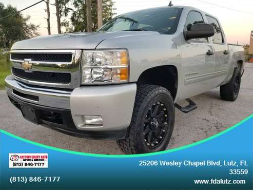 2011 Chevy Silverado Crew Cab, 4x4, LIFTED, Z71, LOW MILES!! for sale in Lutz, FL