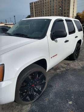 2008 chevy tahoe ls - cars & trucks - by owner - vehicle automotive... for sale in Perrysburg, OH