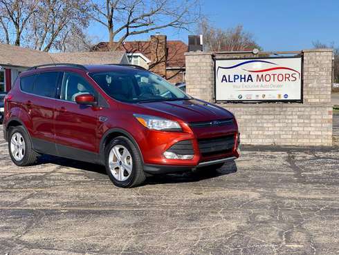 2014 Ford Escape SE AWD @ Alpha Motors - cars & trucks - by dealer -... for sale in NEW BERLIN, WI