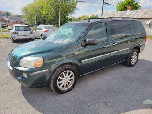 2005 Buick Terraza AWD WHEELCHAIR ACCESSIBLE VAN POWER LIFT for sale in Front Royal, VA