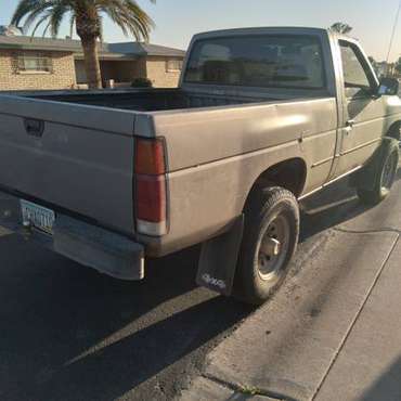 1989 nissian hardbody 4 whl dr 5 spd ac reg cab shortbed - cars & for sale in Mesa, AZ